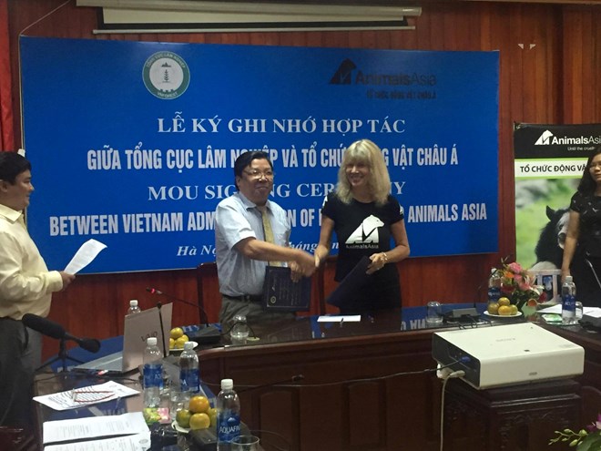 Việt Nam cam kết bảo tồn loài gấu và chấm dứt nạn nuôi gấu lấy mật