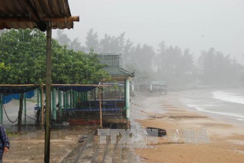 Bão số 4 đổ bộ Quảng Bình – Quảng Trị: Gió giật cấp 10, nhiều nơi mưa to