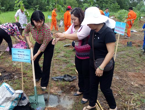 Vận động đoàn viên, hội viên tham gia bảo vệ môi trường