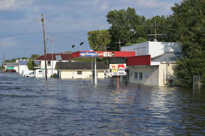 Thống đốc bang Texas: Thiệt hại của bão Harvey có thể trên 150 tỷ USD