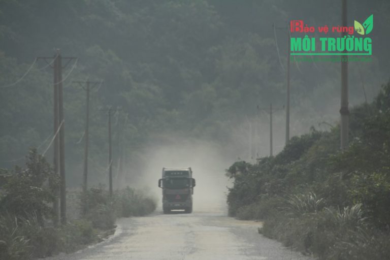Ô nhiễm bụi từ các mỏ đá ở Hòa Bình