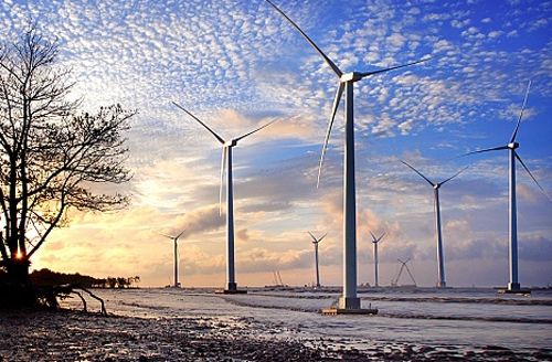 Quảng Bình: Nhà đầu tư nước ngoài nghiên cứu đầu tư 2 dự án điện gió nghìn tỷ