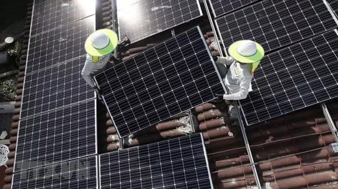 Hàn Quốc kiện Mỹ vì đánh thuế máy giặt và pin năng lượng Mặt Trời