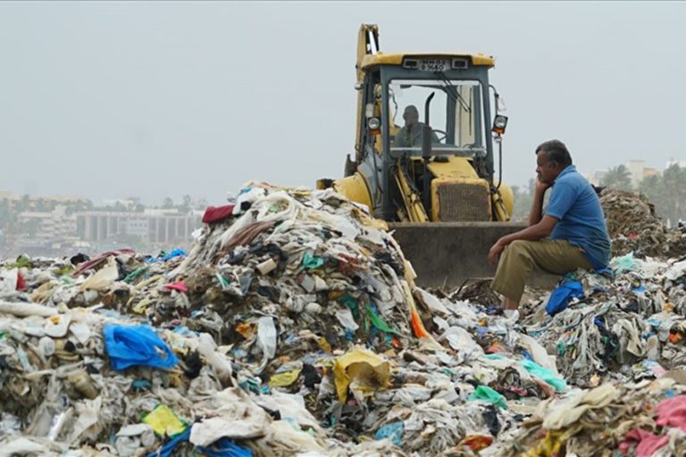 Rác nhựa ở Châu Á: Sợi dây thòng lọng thít cổ đại dương
