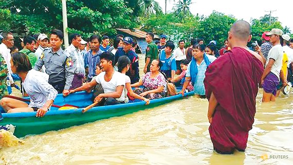 Đập nước ở Đông Nam Á: Hiểm nguy rình rập