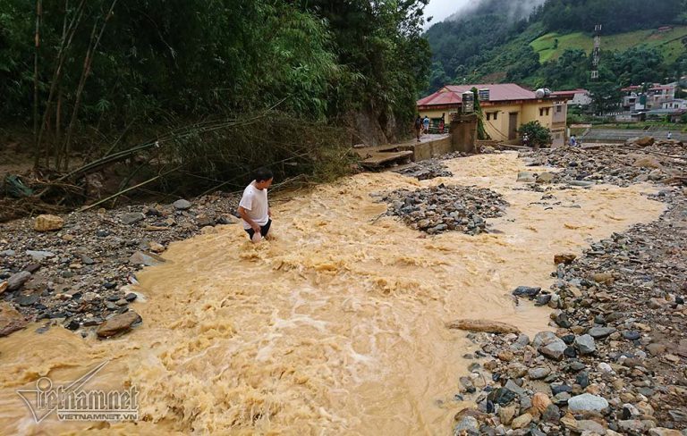 Dự báo thời tiết 16/9: Bão Mangkhut thẳng tiến Trung Quốc, Hà Nội oi nóng