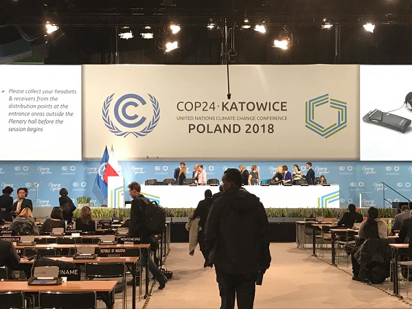 COP24 thách thức ngay từ phút đầu