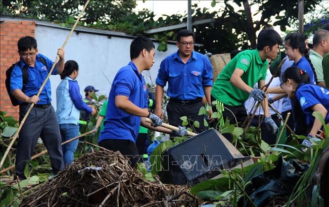 Tạo chuyển biến trong nhận thức và hành động bảo vệ môi trường