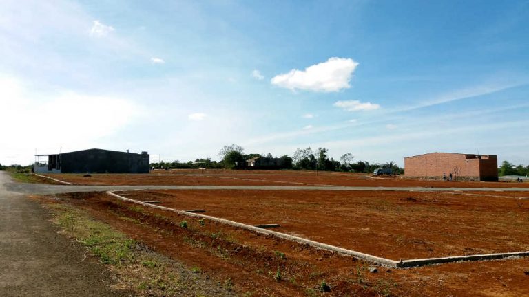 Giám đốc Sở TN&MT bị kỷ luật khiển trách vì buông lỏng quản lý đất đai