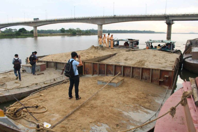 Quảng Nam: Khai thác khoáng sản vẫn diễn biến phức tạp