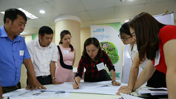 850.000 USD hỗ trợ phụ nữ Việt Nam thích ứng với BĐKH