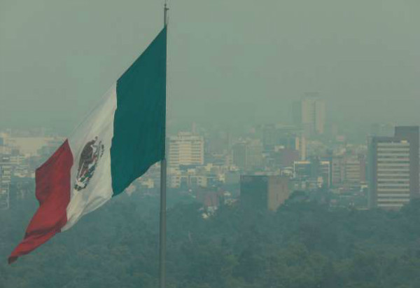 Chất lượng không khí xấu do cháy rừng, thành phố Mexico tuyên bố tình trạng khẩn cấp về môi trường