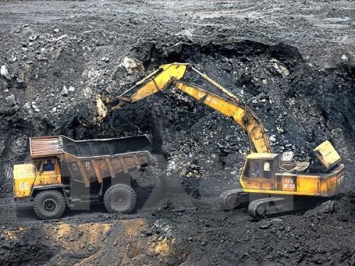 Khai thác khoáng sản phải ký quỹ cải tạo, phục hồi môi trường