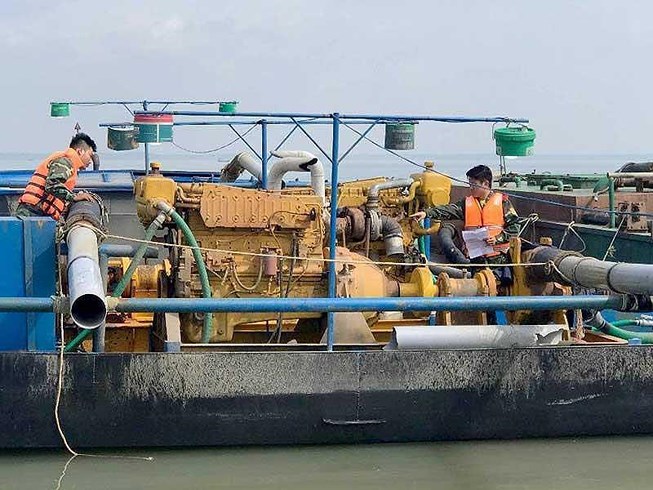 Ngăn ngừa tình trạng khai thác cát trái phép ở Cần Giờ