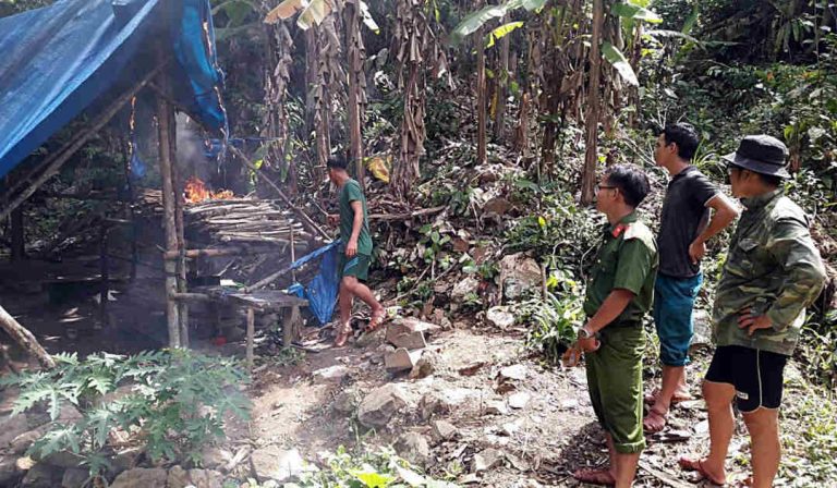 Quảng Nam: Truy quét “vàng tặc” lộng hành trong vùng lõi Khu bảo tồn thiên nhiên Sông Thanh  