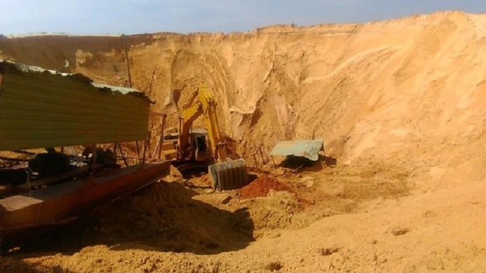 Bình Thuận: Dừng khai thác mỏ Titan sau vụ sập gây chết người