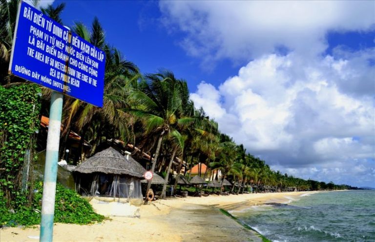 Resort lấn chiếm vườn Quốc gia: Đốt rừng xây nhà, độc chiếm bãi biển