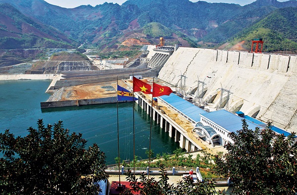 Thiếu nước cho thuỷ điện, Bộ Công Thương kêu gọi tiết kiệm điện