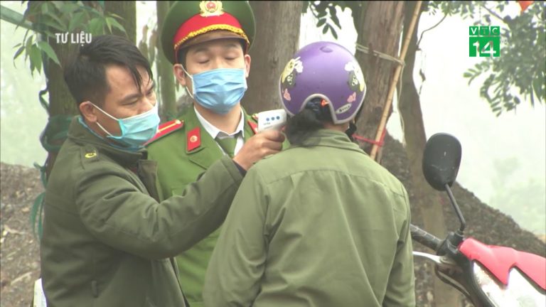 Việt Nam không “thả nổi” để có miễn dịch cộng đồng với dịch Covid-19