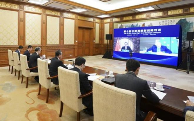 Trung Quốc phạt gần 16.000 quan chức vi phạm quy định về thực hành tiết kiệm