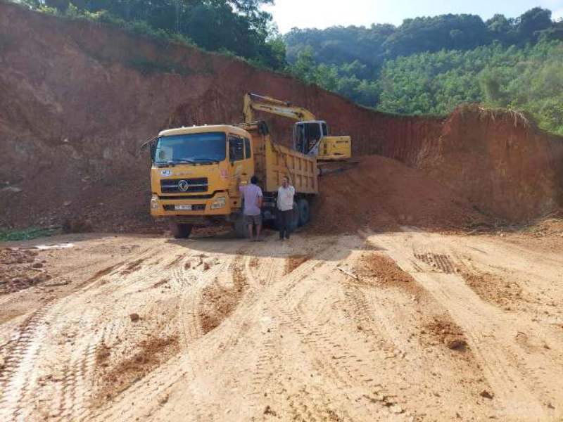 Nhức nhối nạn khai thác khoáng sản trái phép ở Nghệ An